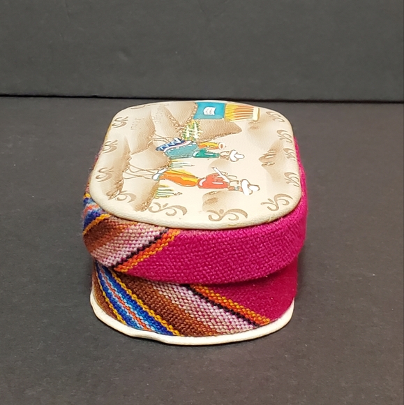 Painted Leather Top Peru Soft Case Box - Picture 5 of 11